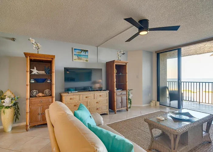 Holiday home On The Beach/heated Pool/parking/tennis/fun! *