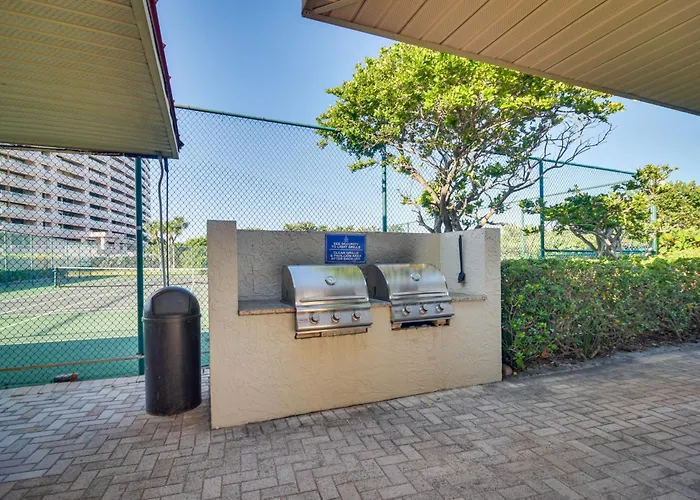 On The Beach/heated Pool/parking/tennis/fun! Holiday home Clearwater Beach